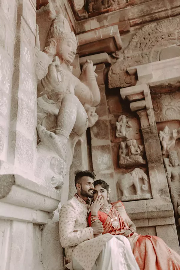 Traditional temple post-wedding shoot